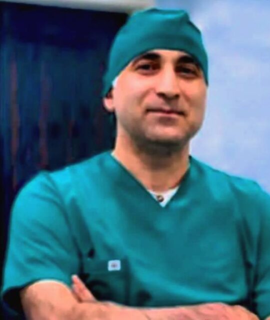 دکتر حمید رضا کاظمی جراح بینی در شیراز