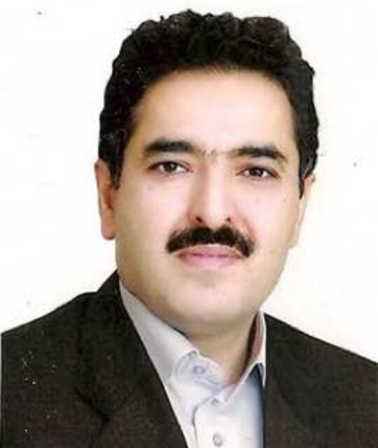 دکتر غلامرضا معین جراح بینی در شیراز