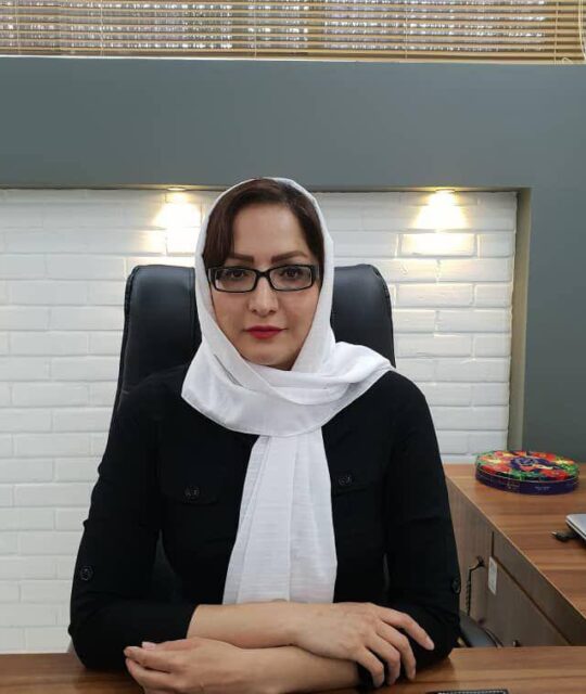 دکتر لیلا شریفی جراح بینی در شیراز