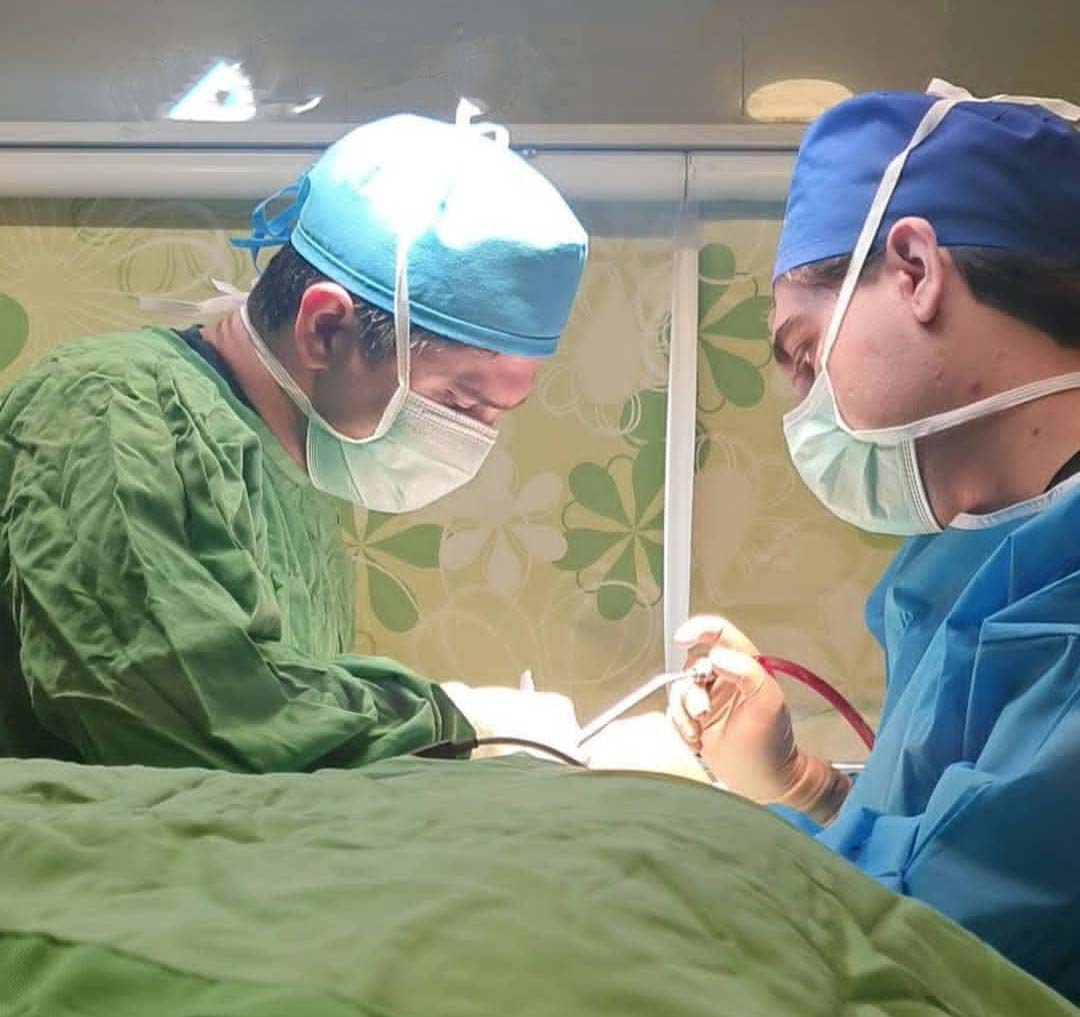 دکتر حسین کرم نژاد جراح بینی در شیراز