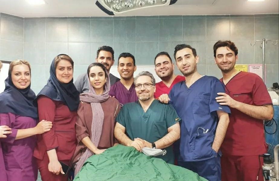 دکتر نصیر سعیدی جراح زیبایی بینی در شیراز