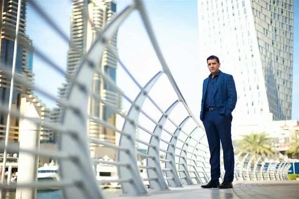 أفضل جراح تجمیل فی دبی ؛ عدنان طاهر