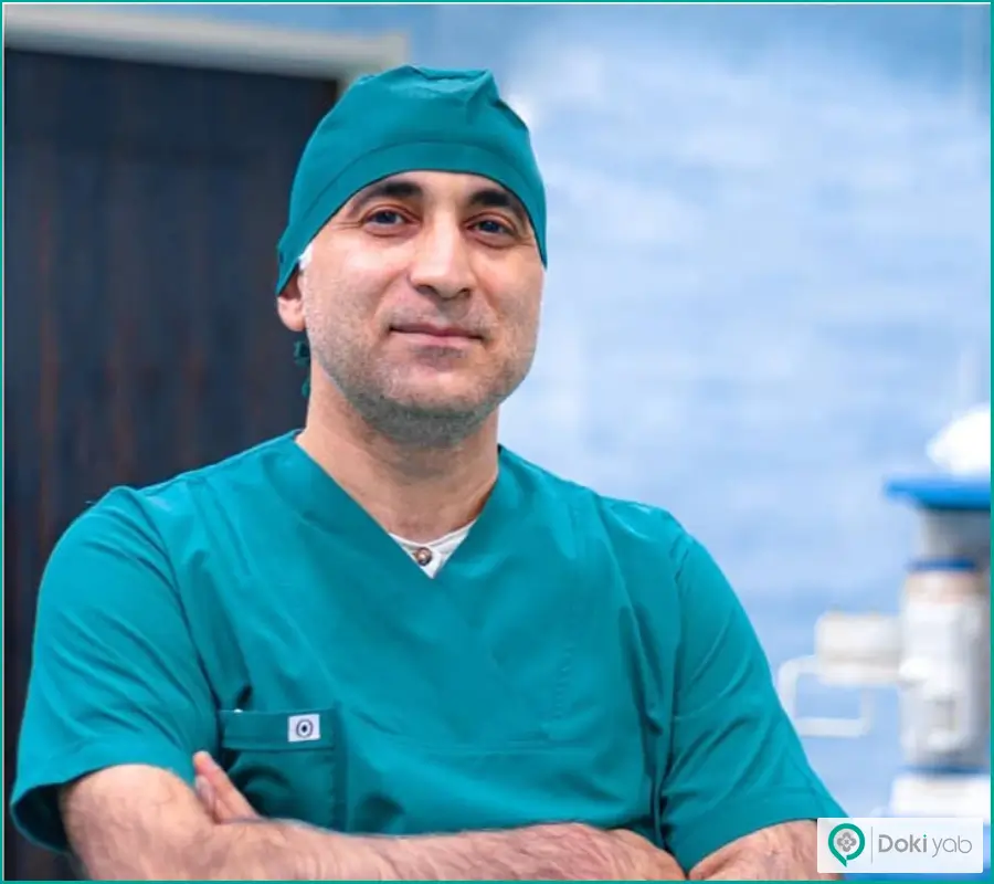 دکتر حمیدرضا کاظمی جراح بینی گوشتی در شیراز