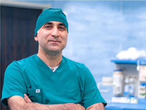 مجموعه ی دکی یاب؛ دکتر حمیدرضا کاظمی جراح بینی طبیعی در شیراز